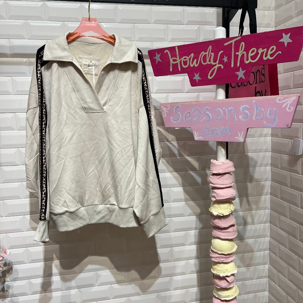 Luxeknit Pullover Sweatshirt with Leopard Accent Sleeves - WC5409